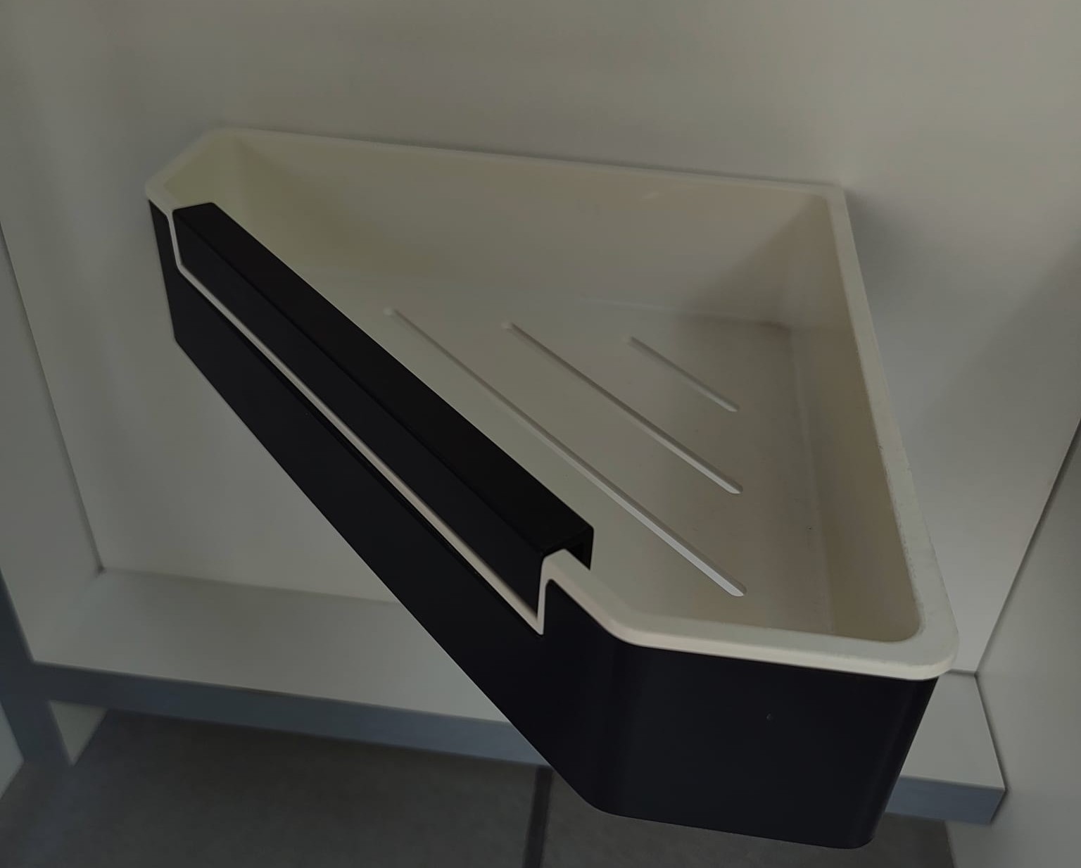 Cesta Rinconera para Ducha o Bañera con Limpiamamparas